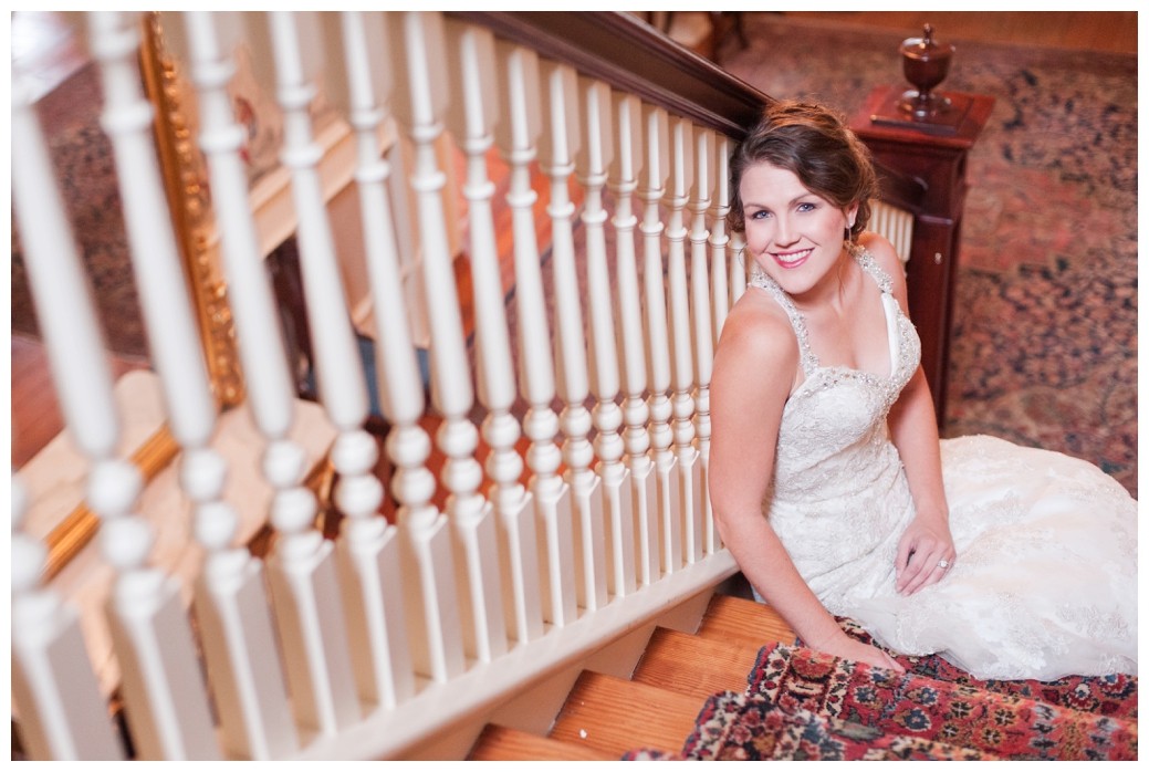 The Columns of Bolivar bridal staircase