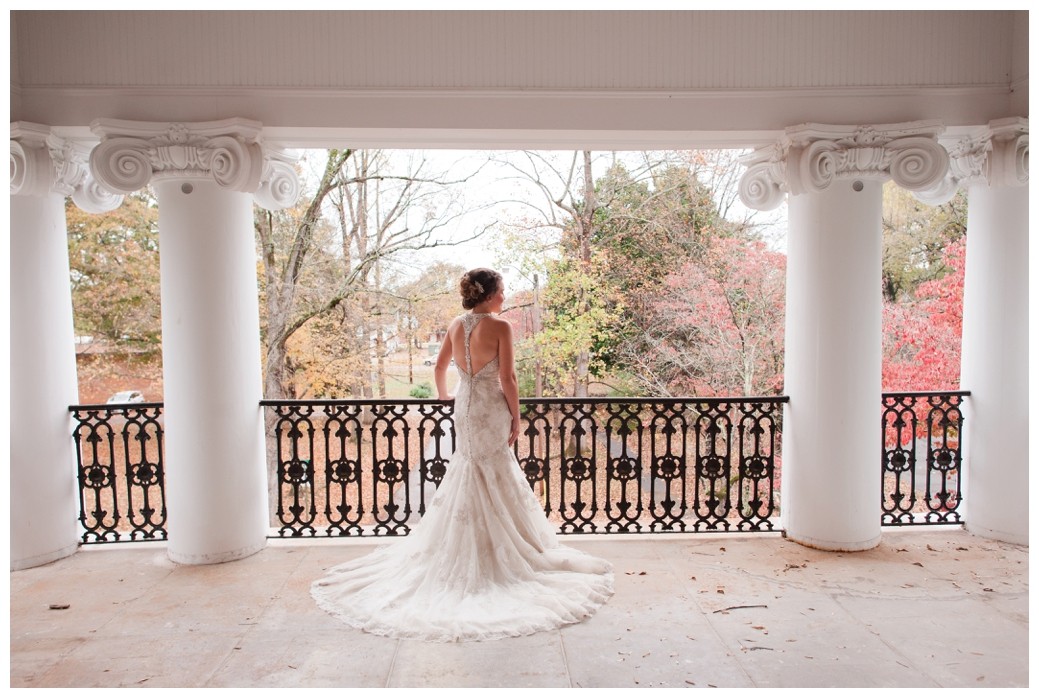 The Columns of Bolivar bridal with columns