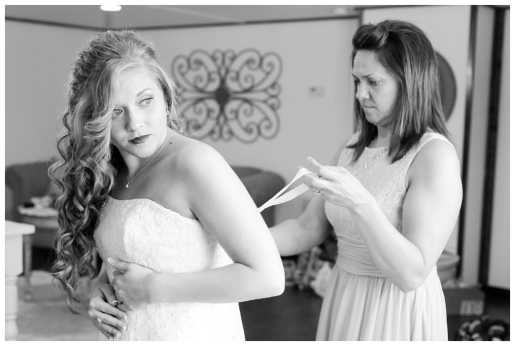 Horseshoe Lake Venue Huron TN mom tying dress