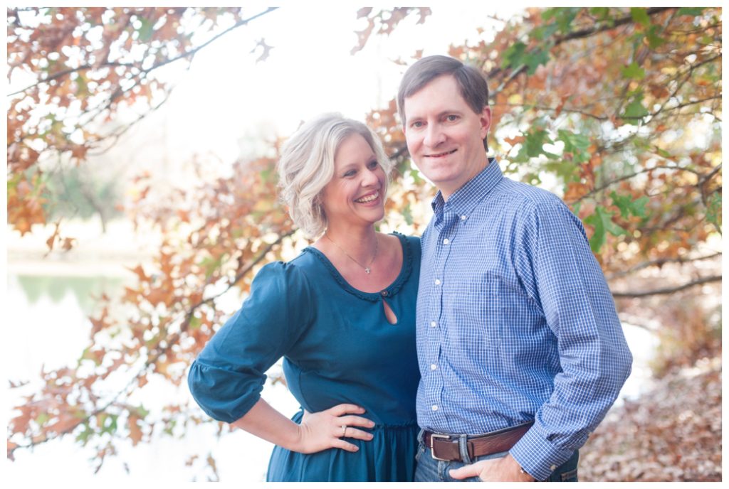 Fall Mini Sessions 2017 mom and dad