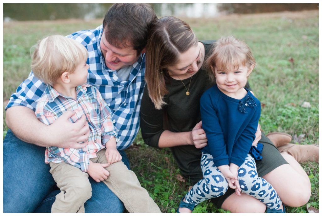 Fall Mini Sessions 2017 family with twins