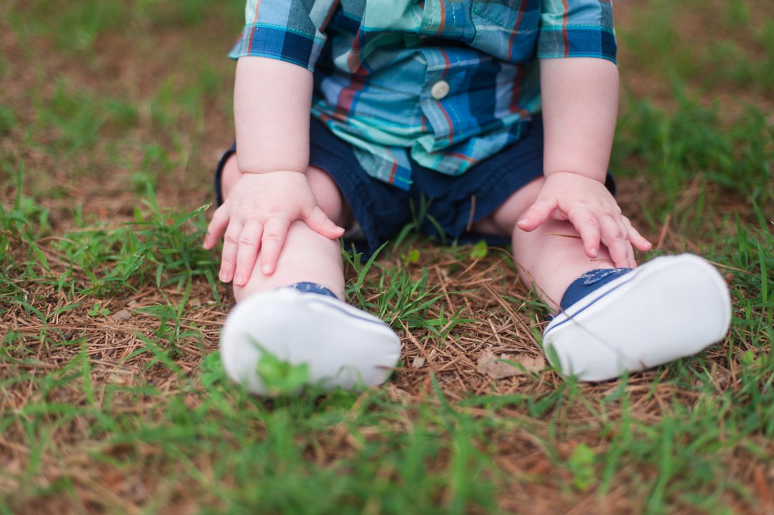 Pine Hill Park portraits Six Month Session hands and legs