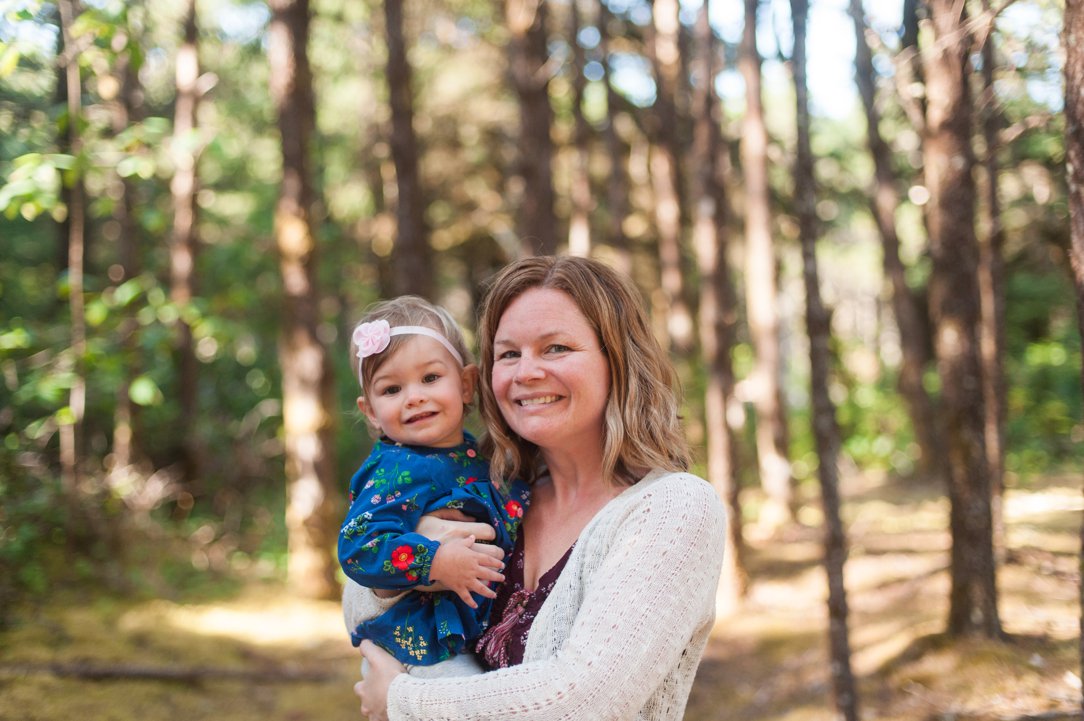 Oregon Coast Session aunt and niece 