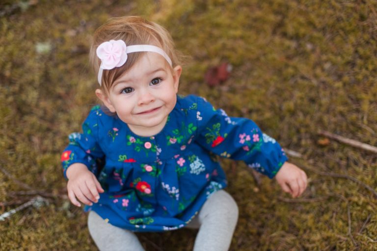 oregon coast session little girl in blue