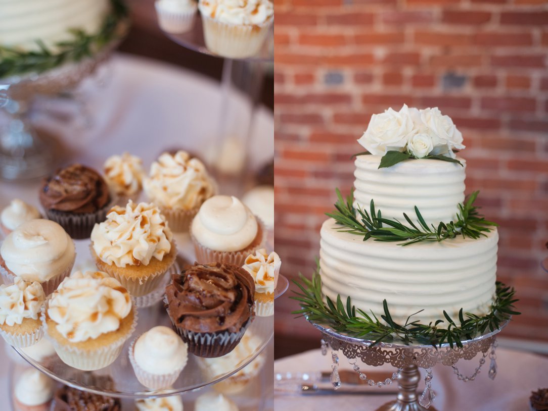 The colonial tea room cake and cupcakes