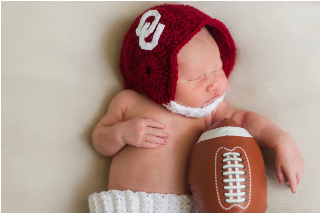 In-home newborn session _0028