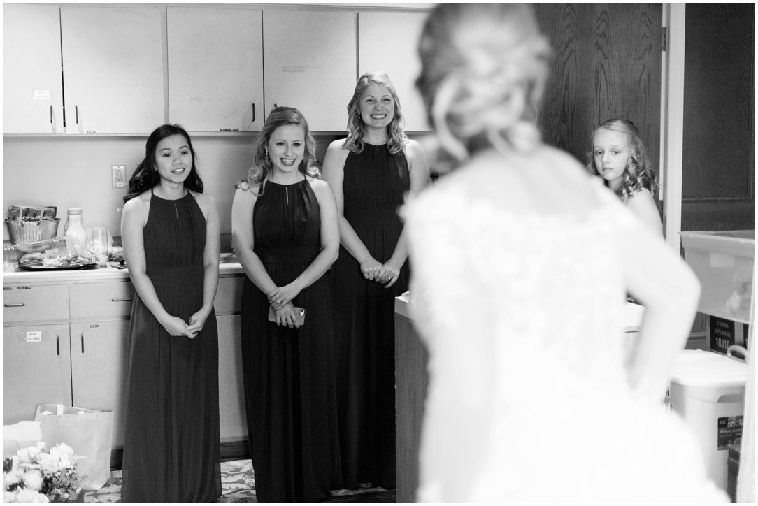 bridesmaids seeing bride