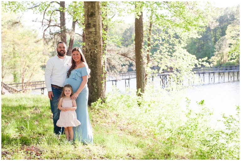 Krista's maternity session family in trees