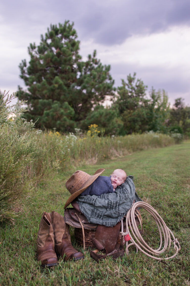 Tibbs Family | Newborn Session | Bells TN